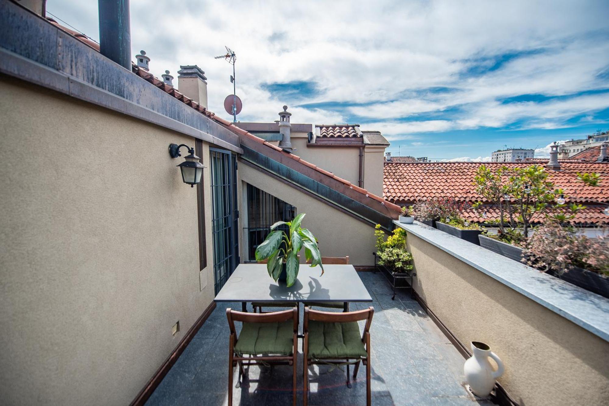 House With Terrace Apartment Turin Exterior photo